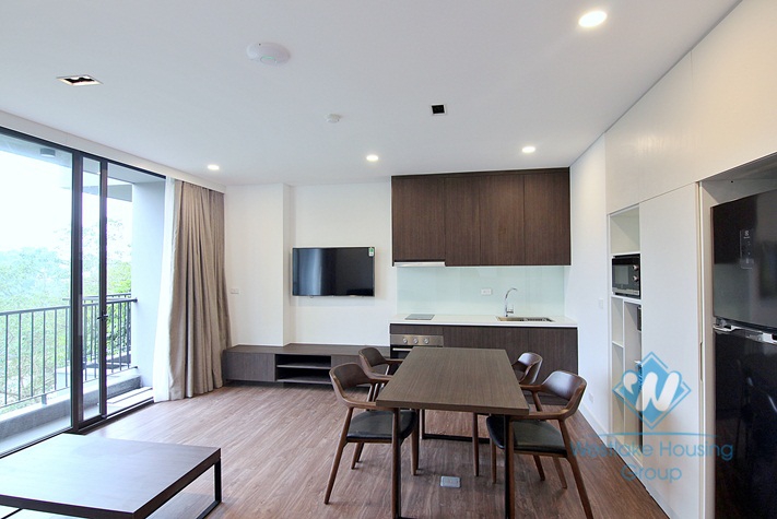 One bedroom apartment in To Ngoc Van street, Tay Ho district for rent.